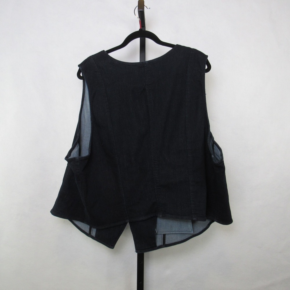 Torrid Studio Blue Denim Tailored Vest Stretch Dark Denim Plus Size 4X NWT - Picture 3 of 8